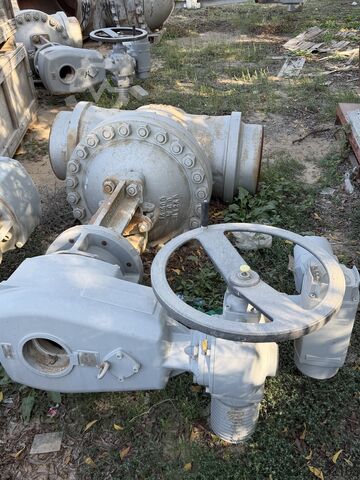 Valves for Oil Industry AUMA Actuators and JC Spain Gate Vales 10" to 42" Gate Valves with Actuators
