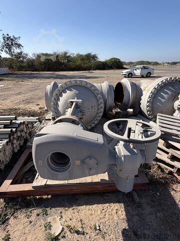 Valves for Oil Industry AUMA Actuators and JC Spain Gate Vales 10" to 42" Gate Valves with Actuators
