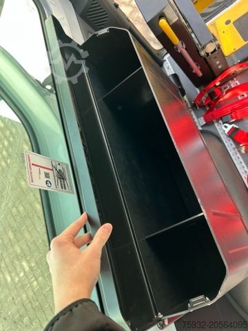 Minibus MERCEDES-BENZ Sprinter 311 Mobility 23 LIFT Rollstuhlbus