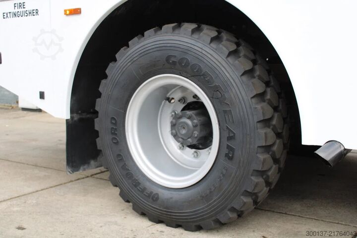 Motor coach Mercedes-Benz Atego 1725 4x4 Passenger Bus