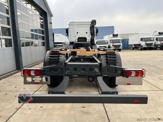 Chassis with cab Mercedes-Benz Arocs 4045 6x4 Chassis Cabin
