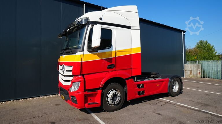 Standard-SZM Mercedes-Benz Actros 1942 tractor unit