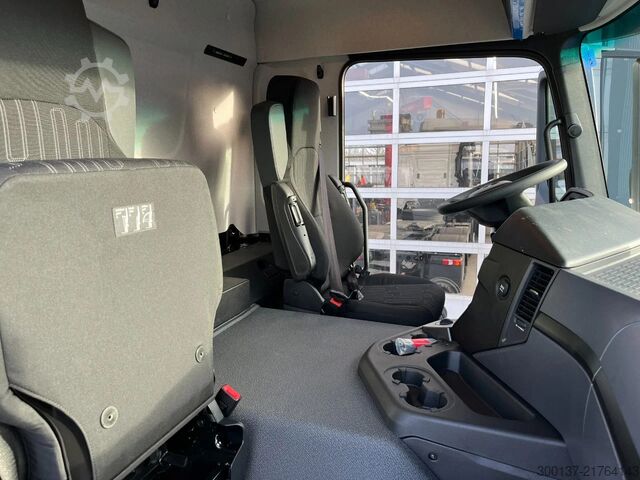 Tarpaulin Mercedes-Benz Arocs 3340 A 6x6 Cargo Truck