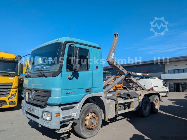 Roll-off tipper truck MERCEDES-BENZ Actros 2636 / Steel / Eps 3 Pedal / German