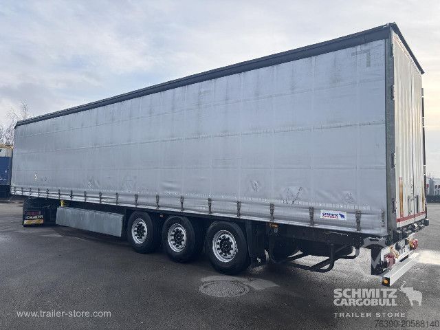 Auflieger mit Pritsche & Plane Schmitz Cargobull Semitrailer Curtainsider Standard