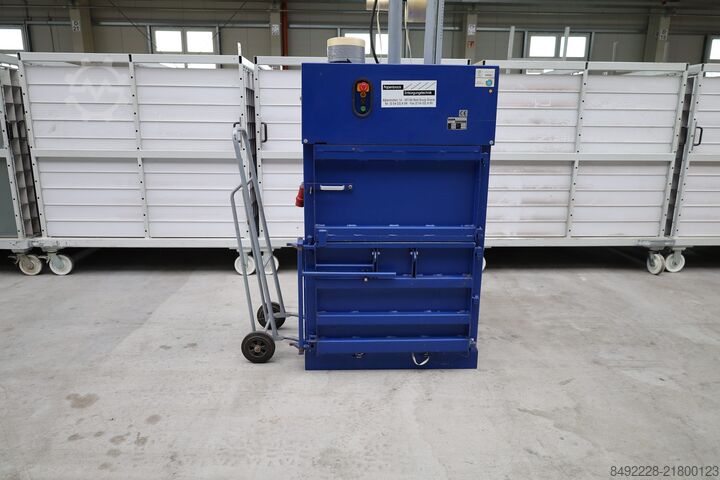 Paper baler Papenbrock 800