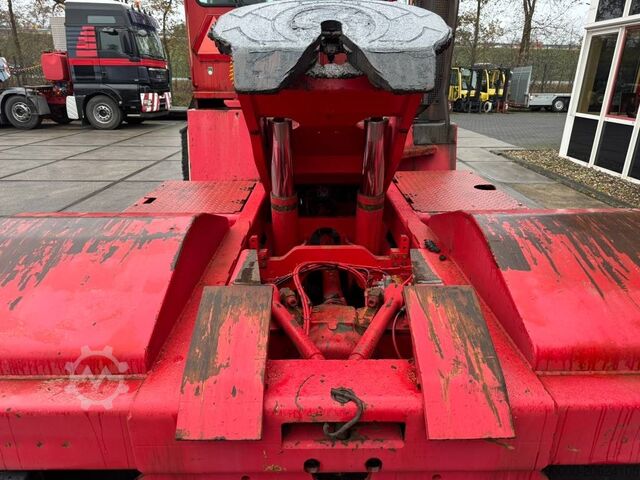 Terminal tractor Terberg YT 220