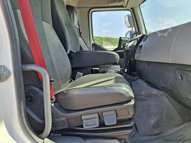 Household waste collection vehicle RENAULT D26 WIDE 320 - 6X2 - E6 - SEMAT C337