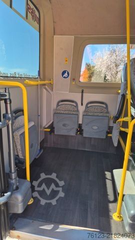 Minibus MERCEDES-BENZ Sprinter 516 Heckniederflur City Schlafsessel