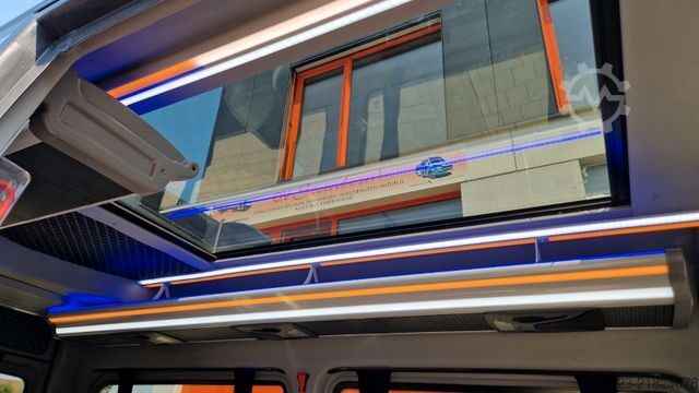 Minibus MERCEDES-BENZ 319  Sprinter VIP Shuttle 9 Sitzer  Panoramadach