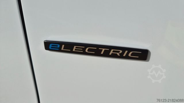 Minibus MERCEDES-BENZ Sprinter 420 Elektro bis zu 19 Schlafsessel