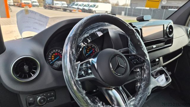 Minibus MERCEDES-BENZ Sprinter 420 Elektro bis zu 19 Schlafsessel
