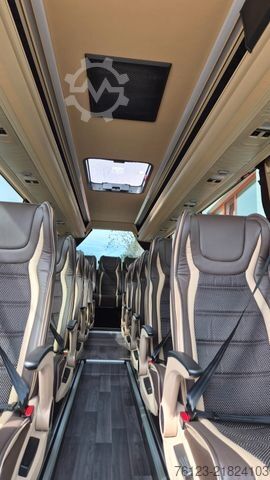 Minibus MERCEDES-BENZ Sprinter 519 29 SchlafsesselVorlauffahrzeug