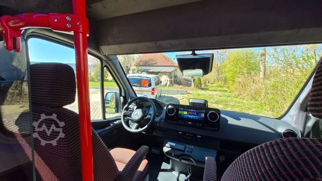 Minibus MERCEDES-BENZ 517 / 515 Frontniederflur mit  GSR 3 Systeme