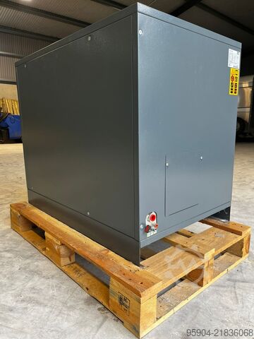 Oil Free Screw Compressor Atlas Copco Compressor & Air Dryer SF2+FF