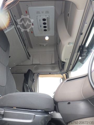 Standard tractor unit DAF XF 480 FT SSC/Skylight/Ret/Safety/2xTank/Standkl