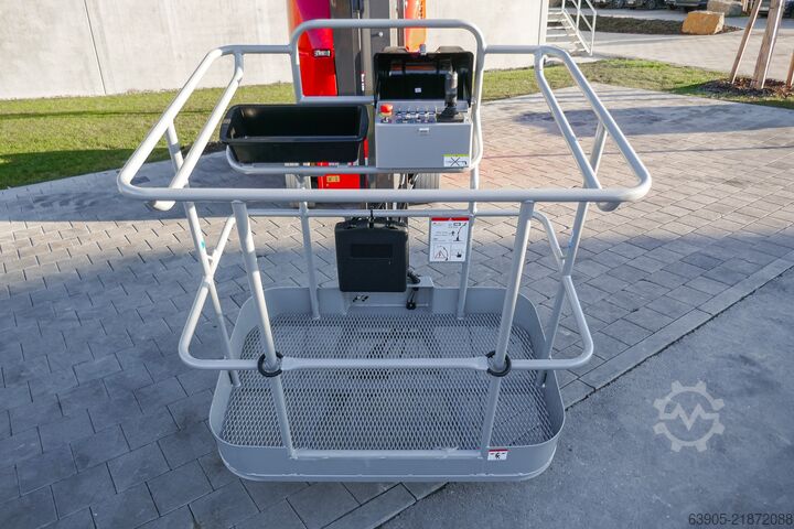 Articulated telescopic work platform Manitou 120 AETJC