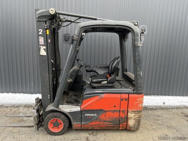 Electric 3-wheel forklift Linde E16-02