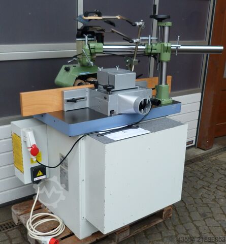Swivel milling machine swivel spindle milling machine milling machine MAKA GRIGGIO mit Lieferung nach D u EU Typ SF 4510 mit Vorschub HAFFNER