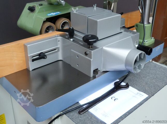 Swivel milling machine swivel spindle milling machine milling machine MAKA GRIGGIO mit Lieferung nach D u EU Typ SF 4510 mit Vorschub HAFFNER