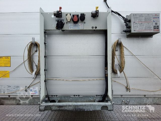 Open semitrailer with tarp Schmitz Cargobull Curtainsider Standard Getränke