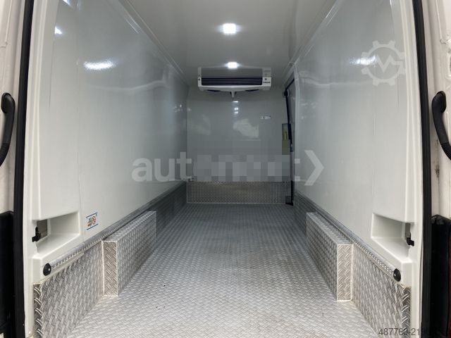 Refrigerator body van VOLKSWAGEN Crafter 35 *MAXI+FRISCHDIENST* 1.HAND+NAVI (4601