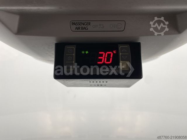 Refrigerator body van VOLKSWAGEN Crafter 35 *MAXI+FRISCHDIENST* 1.HAND+NAVI (4601