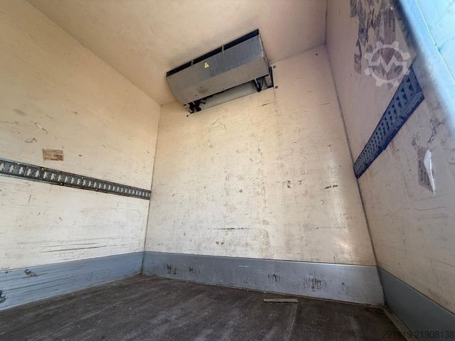 Refrigerated truck DAF FA LF 55.300 Kühlkoffer 4x2 Euro 5 Bj2012
