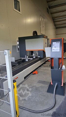 Profilbearbeitungszentrum elumatic sbz 140