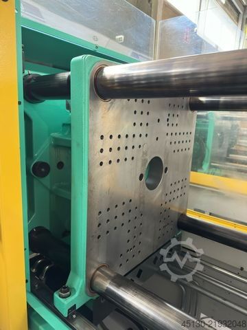 Injection molding machine Arburg 470C 1500-400