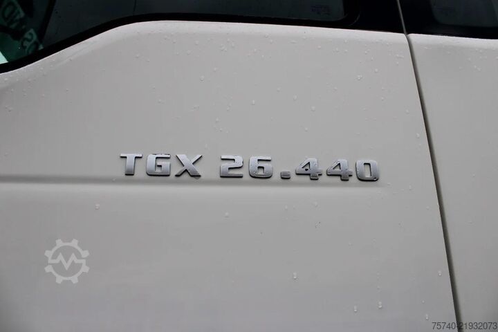 Open body MAN TGX 26.440 + EURO 5 + Right Hand Drive