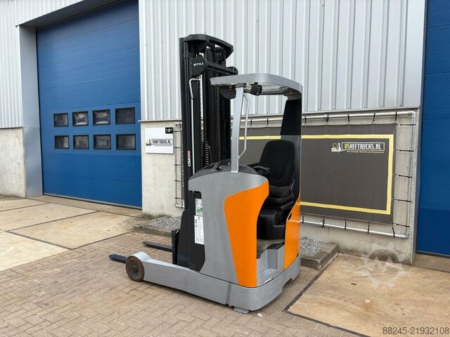 VS-22587 Reach Truck Still FMX14 year 2023, new battery STILL FMX14