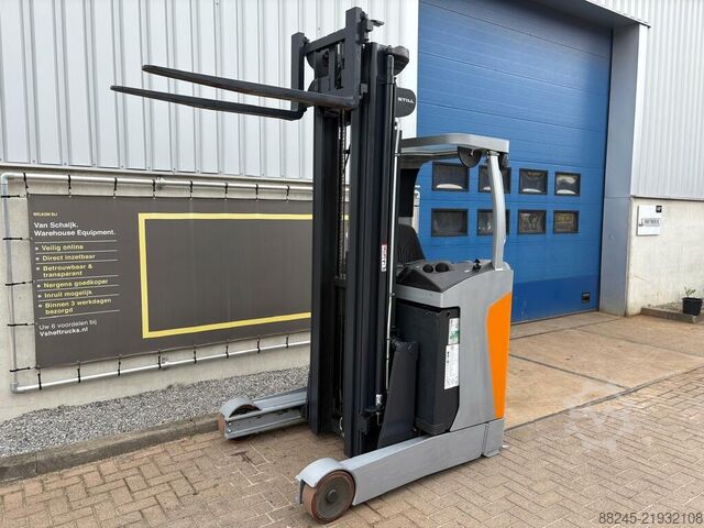 VS-22587 Reach Truck Still FMX14 year 2023, new battery STILL FMX14
