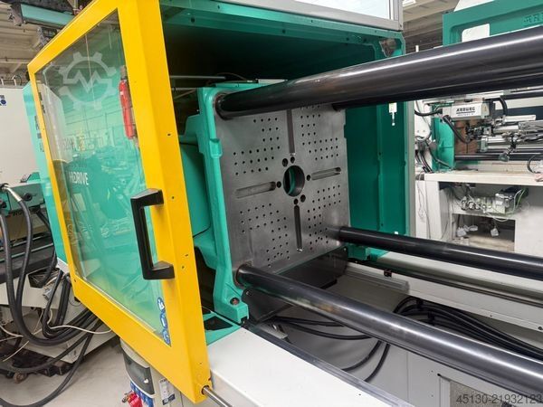 Injection molding machine Arburg 520H 1500-800 e² / Hybridmaschine