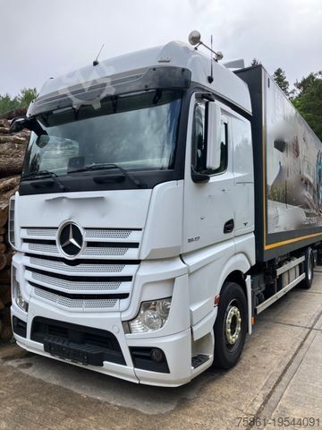 Swap body truck MERCEDES-BENZ 1843  Retarder!