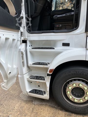 Swap body truck MERCEDES-BENZ 1843  Retarder!