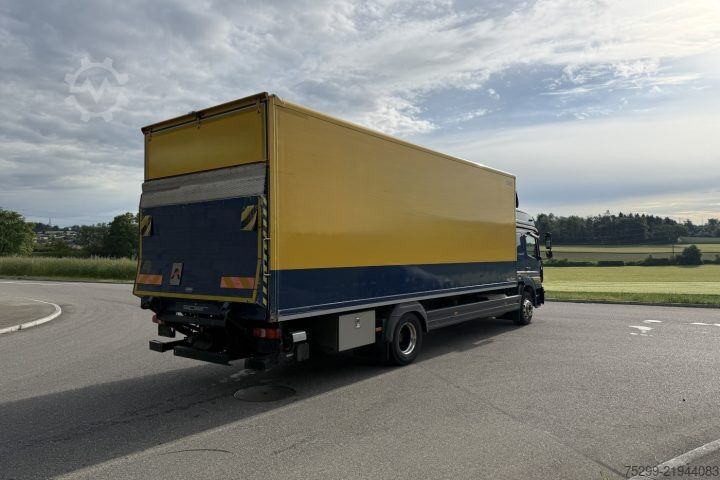 LKW mit Kofferaufbau Mercedes-Benz Atego 1530 4x2 Koffer/HB / Swiss-Vehicle