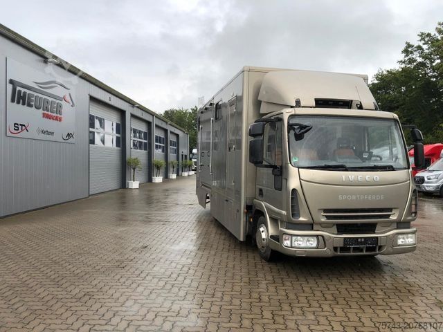 Livestock transporter IVECO M752 3-4 Pferde kl. Wohnung.