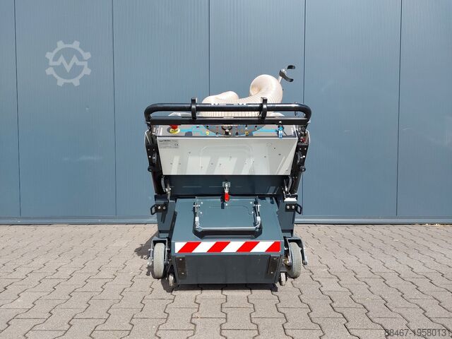 Street sweeper Tenax MaxWind