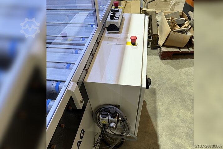 Bearbeitungszentrum mit Durchlauf Homag Loopteq O-200