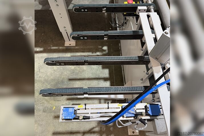 Bearbeitungszentrum mit Durchlauf Homag Loopteq O-200