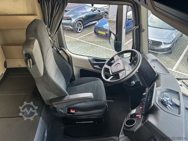 Mercedes-Benz Actros 1845 Gigaspace / Tacho V2 / 391 dkm / Blower & PTO / Night AC / APK TUV 05-27 Mercedes-Benz Actros 1845 Gigaspace / Tacho V2 / 391 dkm / Bl...