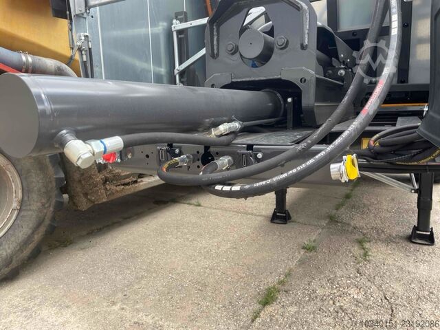 Fliegl Abschiebe-Sattelauflieger ASS 298 Agro-Truck Fliegl Abschiebe-Sattelauflieger ASS 298 Agro-T