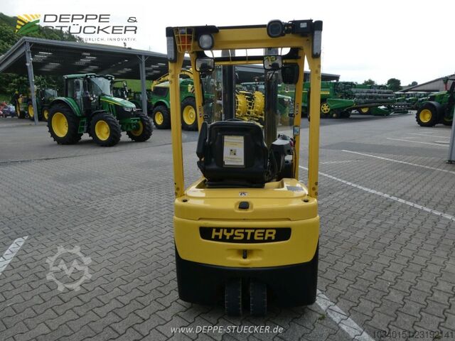 Hyster J1.50XNT SWB Elektro-Dreiradstapler Hyster J1.50XNT SWB Elektro-Dreiradstapler