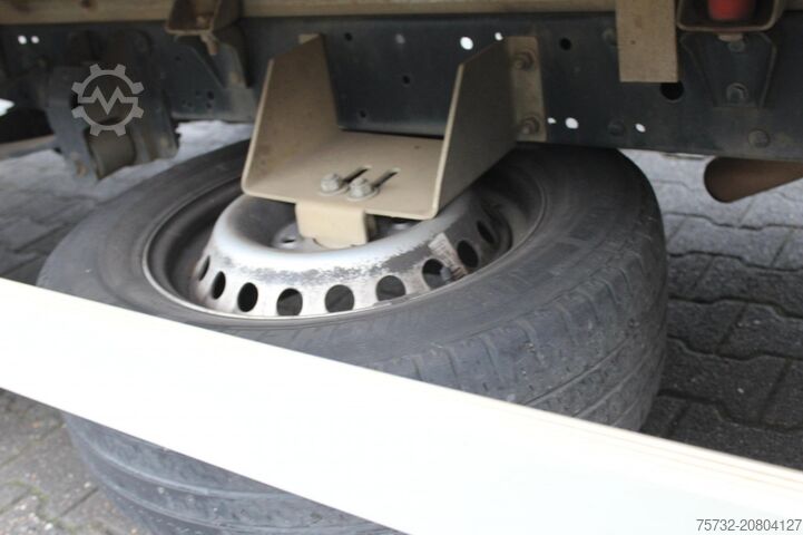 Refrigerator body van Iveco Daily 35-140 Hi-Matic CX 350 Tiefkühl Teil LBW