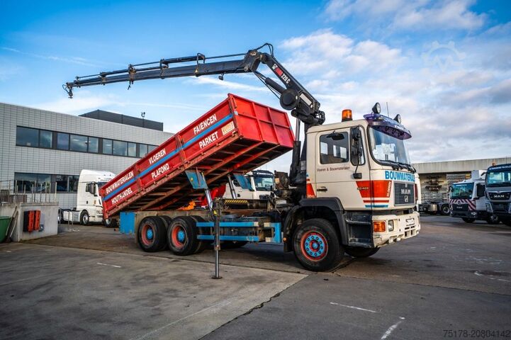 Kipper mit Kran MAN 33.422 DF + HIAB 220 C-5