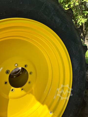 BKT Agrimax RT 765 BKT Agrimax RT 765