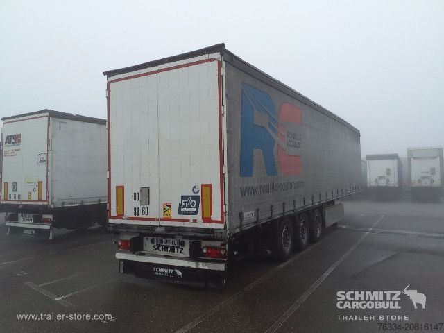 Open semitrailer with tarp Schmitz Cargobull Semitrailer Curtainsider Standard