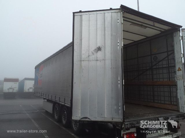 Open semitrailer with tarp Schmitz Cargobull Semitrailer Curtainsider Standard