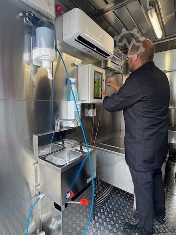 Mobiles Schlachthaus für Geflügel FAZA MOBILE SLAUGHTERHOUSE COMPACT MODEL M6